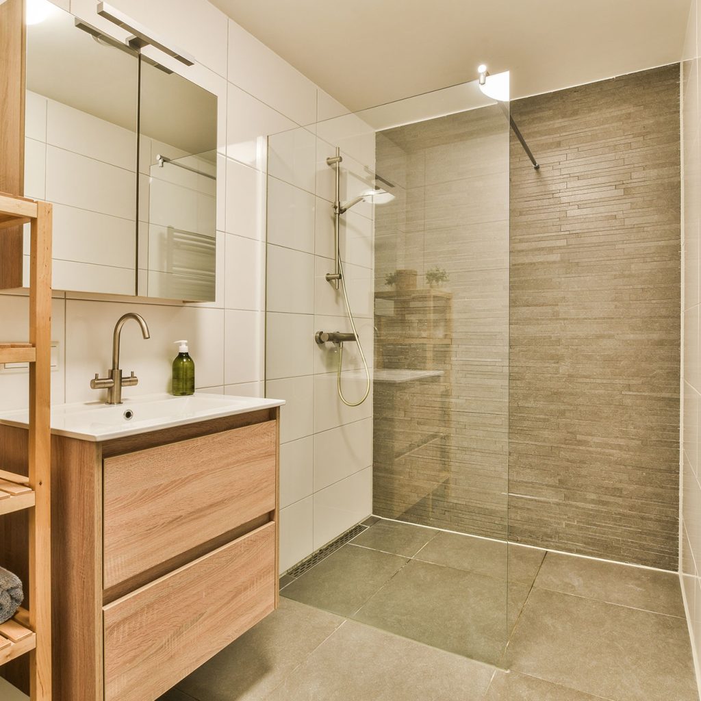 Custom Shower Enclosure Mobile Baldwin Counties in Alabama